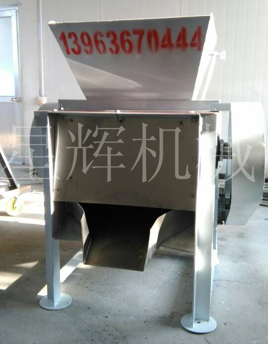 尿素破碎機(jī)